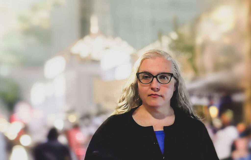 Julie Borden (she/her)