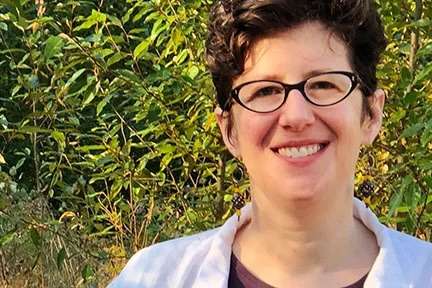 Dina Guttman
