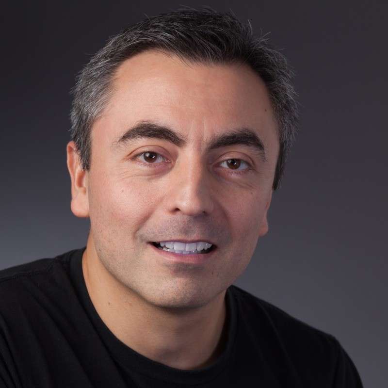 Raúl Peyret (he/him)