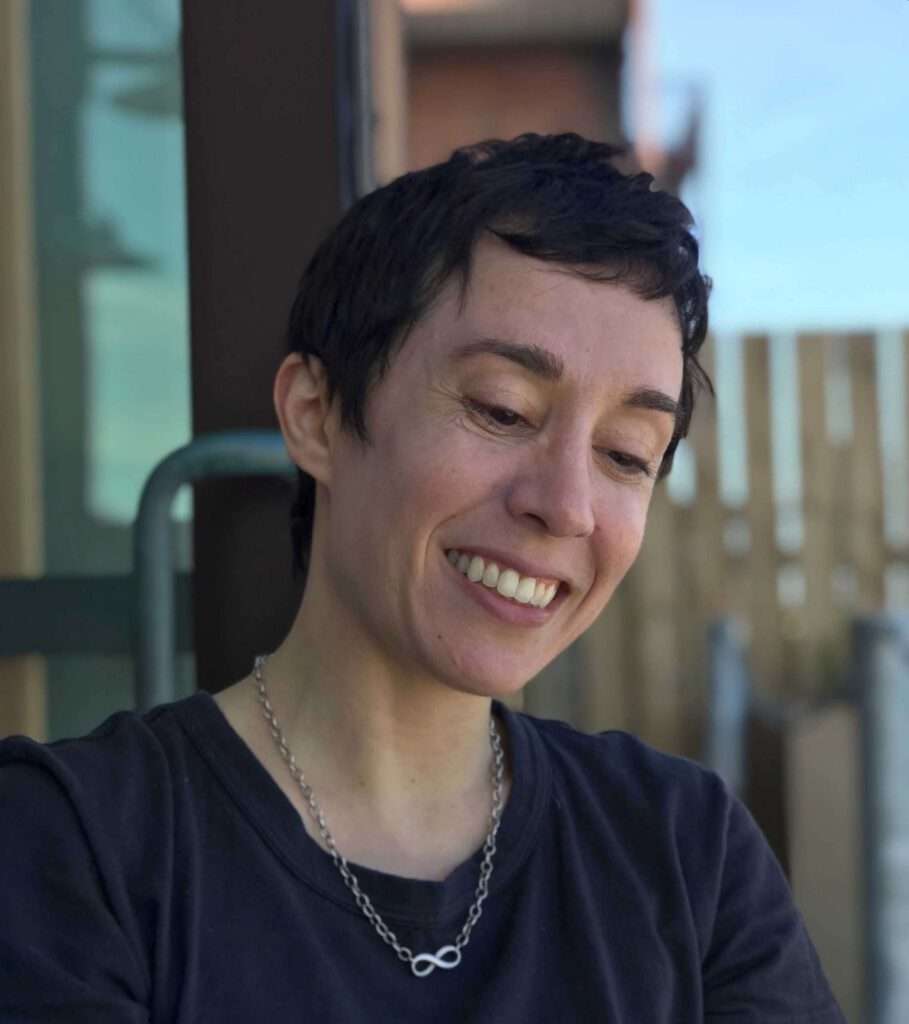 Amy Hesketh (zie/zir) Washington